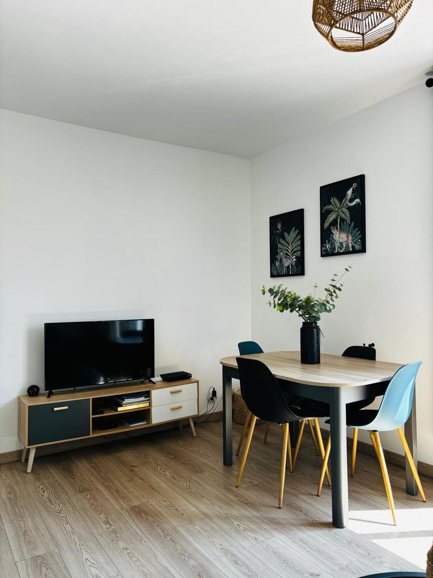 15 Mn De Paris, Perle Rare Avec Vue - 2 Chambres Groslay Kültér fotó